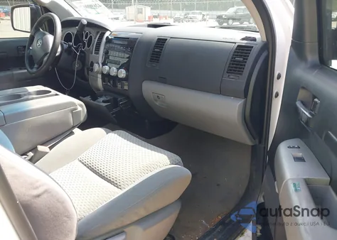 2009 Toyota Tundra Grade 5.7L V8 из США, поврежденный, VIN 5TFRV54129X071651